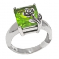 Ring Silver Rozeta with emerald