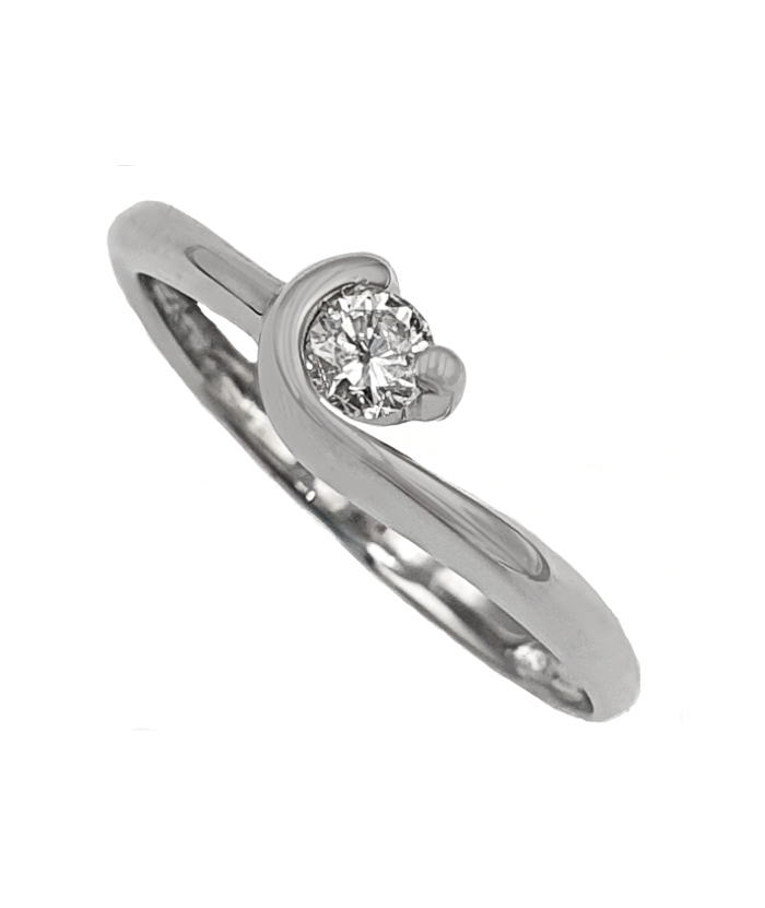 Engagement Ring K18 diamond