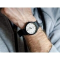 CASIO MW-200H-7EVEF