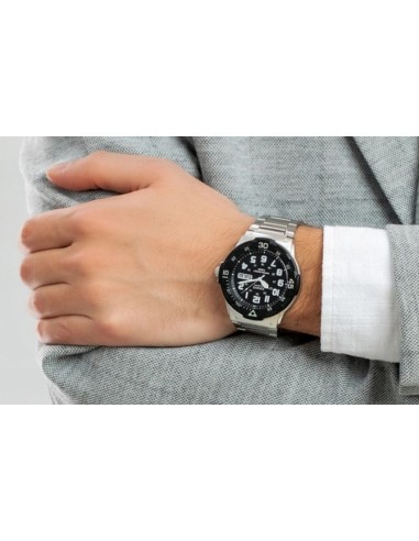 CASIO MRW-200HD-1BVEF Day/date