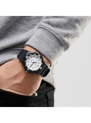 CASIO MRW-200H-7EVDF 2