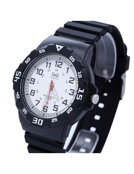Q&Q VR18J003Y Black